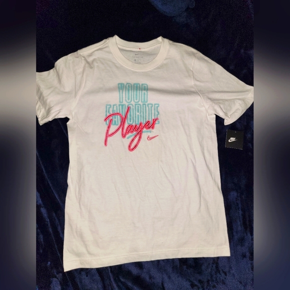 NWT women's nike - Picture 1 of 4